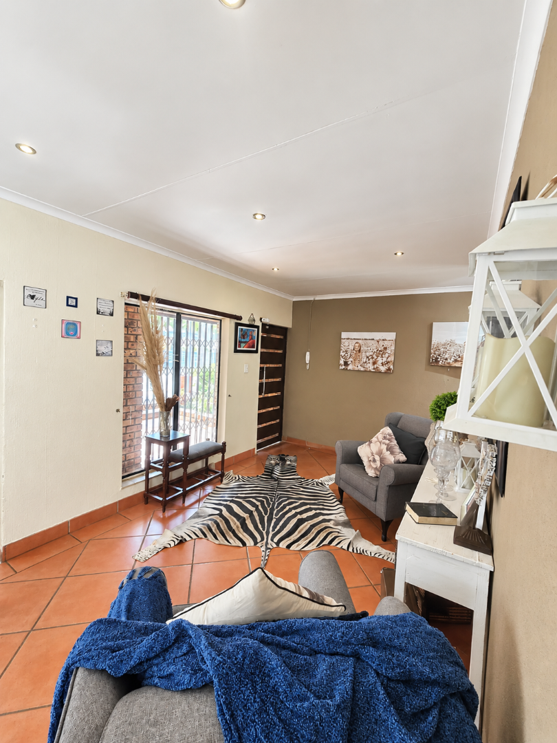 4 Bedroom Property for Sale in Wilkoppies North West
